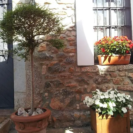 Casa Colonial En Feriehus Alevia
