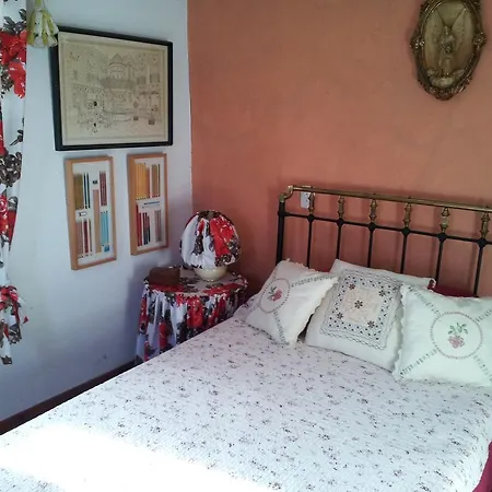 Casa Colonial En *